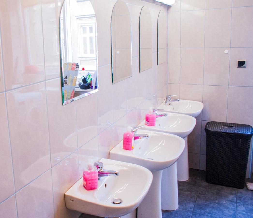 Hostel Smocza Jama Krakow